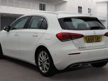 Mercedes-Benz A Class 1.5 A 180 Sport Exeutive D Auto 5dr 8