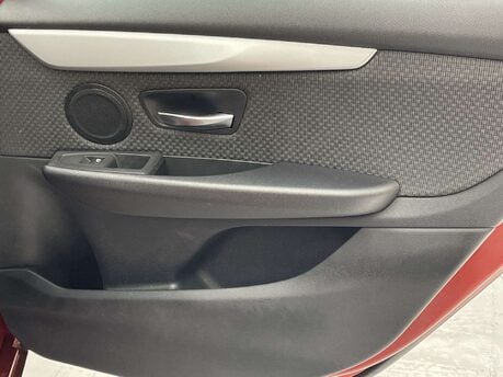 BMW 2 Series 1.5 218I SE Auto 5dr 44