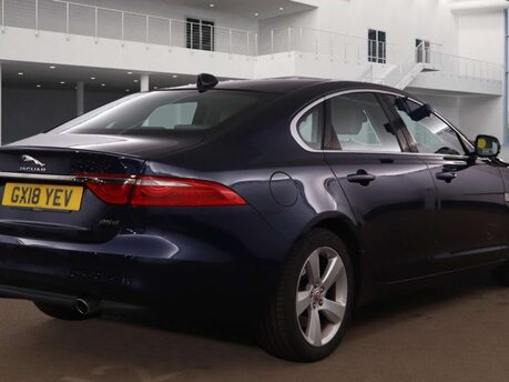 Jaguar XF 2.0 XF Portfolio D Auto 4dr 11