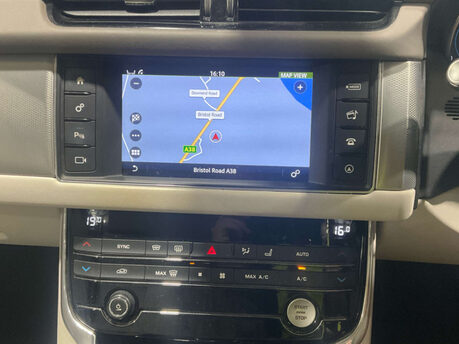 Jaguar XF 2.0 XF Portfolio D Auto 4dr 5