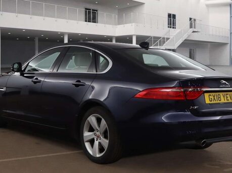 Jaguar XF 2.0 XF Portfolio D Auto 4dr 9