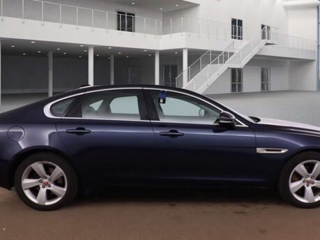 Jaguar XF 2.0 XF Portfolio D Auto 4dr 13