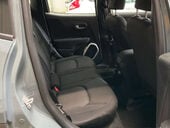 Jeep Renegade 1.3 Renegade Longitude Auto 5dr 4