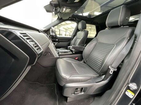 Land Rover Discovery 2.0 SD4 HSE Auto 4WD Euro 6 (s/s) 5dr 46