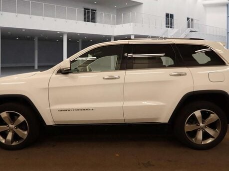 Jeep Grand Cherokee 3.0 Grand Cherokee CRD Limited+ 4x4 Auto 4WD 5dr 14