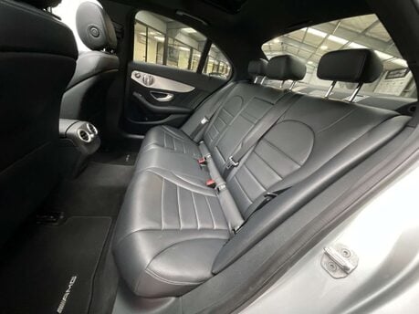 Mercedes-Benz C Class 2.1 C220 AMG Line Premium+ Bluetec Auto 4dr 41
