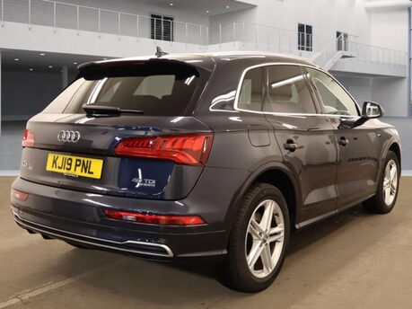 Audi Q5 2.0 Q5 S Line 40 TDI Quattro Semi-Auto 4WD 5dr 11