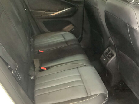 Vauxhall Grandland X 1.5 Grandland X Elite Nav TD Auto 5dr 4