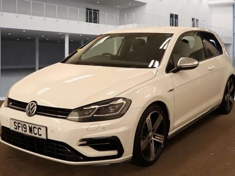 Volkswagen Golf 2.0 Golf R TSi 4Motion Semi-Auto 4WD 3dr 8