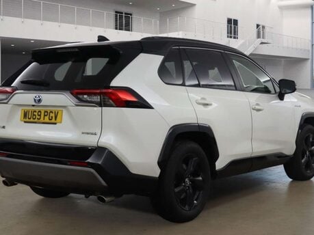 Toyota Rav4 2.5 RAV4 Dynamic HEV CVT 4WD 5dr 11