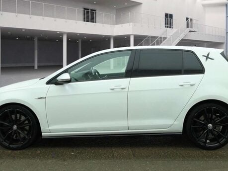Volkswagen Golf 2.0 Golf R TSi Semi-Auto 4WD 5dr 13