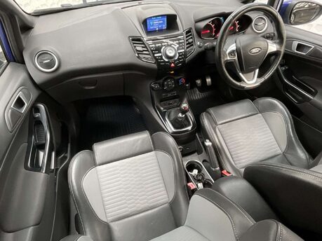 Ford Fiesta 1.6 Fiesta ST-2 T 3dr 26