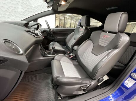 Ford Fiesta 1.6 Fiesta ST-2 T 3dr 23