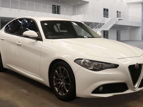 Alfa Romeo Giulia 2.1 Giulia Super TD Auto 4dr 1
