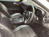 Alfa Romeo Giulia 2.1 Giulia Super TD Auto 4dr 3