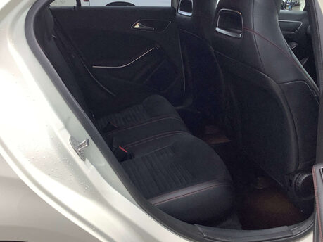 Mercedes-Benz A Class 1.6 A 200 AMG Line Premium Auto 5dr 4