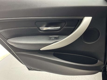 BMW 3 Series 2.0 330e SE Auto 4dr 43