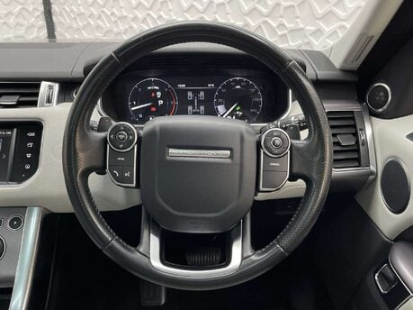 Land Rover Range Rover Sport 3.0 SD V6 HSE Auto 4WD Euro 6 (s/s) 5dr 33