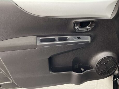 Toyota Yaris 1.5 Yaris T4 Hybrid CVT 5dr 41
