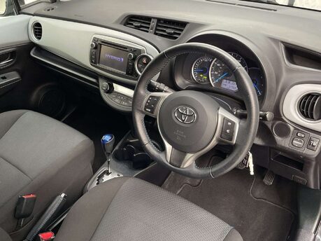 Toyota Yaris 1.5 Yaris T4 Hybrid CVT 5dr 2