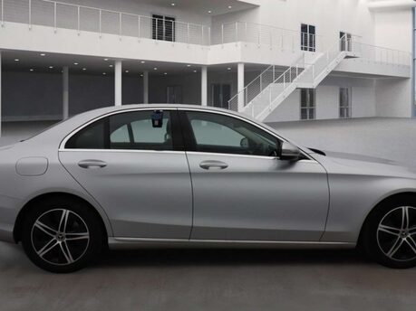 Mercedes-Benz C Class 2.0 C 220 Sport Premium D Auto 4dr 13