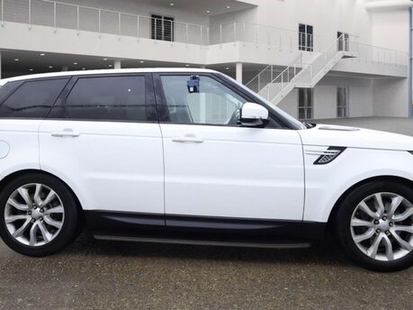 Land Rover Range Rover Sport 3.0 Range Rover Sport HSE SDV6 Auto 4WD 5dr 12
