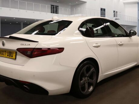 Alfa Romeo Giulia 2.1 Giulia Speciale TD Auto 4dr 9