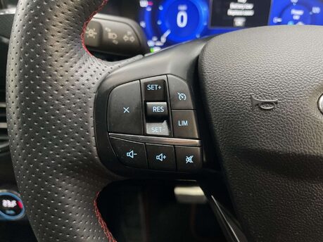 Ford Kuga 2.5 Kuga ST-Line X Edition PHEV CVT 5dr 33