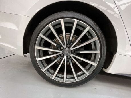 Audi A5 2.0 A5 Sportback 40 TFSI S Line Semi-Auto 5dr 47
