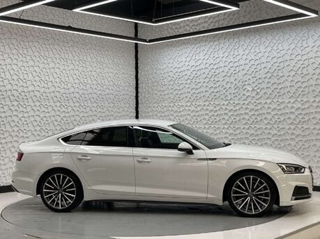 Audi A5 2.0 A5 Sportback 40 TFSI S Line Semi-Auto 5dr 4