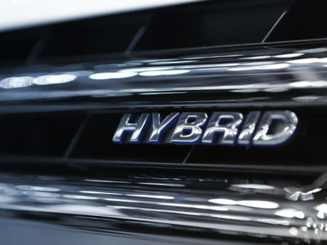 Discover The Top Hybrid Cars