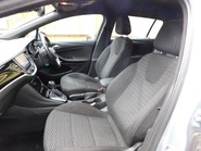 Vauxhall Astra 1.4T SRI NAV S/S SPORT TOURER AUTOMATIC 19
