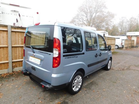 Fiat Doblo 1.4 8V DYNAMIC WHEELCHAIR ACCESSIBLE VEHICLE 5dr 4