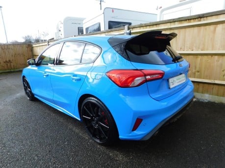 Ford Focus ST Edition 2.3T EcoBoost 5dr 7