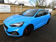 Ford Focus ST Edition 2.3T EcoBoost 5dr 9