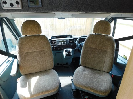 Ford Transit Smart Camper Kia Campervan 2 Berth 10