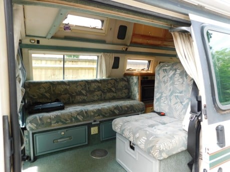 Auto-Sleepers Duetto 4 Berth Campervan Ford Transit 2.5D Chassis 10