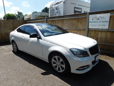 Mercedes-Benz C Class C220 CDI BLUEEFFICIENCY EXECUTIVE SE AUTOMATIC 2