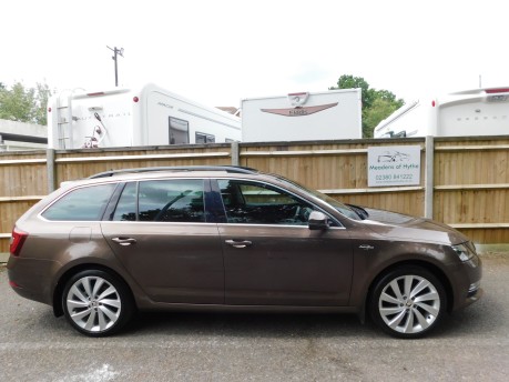 Skoda Octavia LAURIN AND KLEMENT 2.0 TDI DSG AUTOMATIC 3