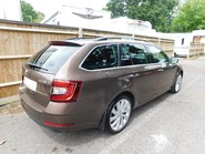 Skoda Octavia LAURIN AND KLEMENT 2.0 TDI DSG AUTOMATIC 4