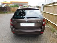 Skoda Octavia LAURIN AND KLEMENT 2.0 TDI DSG AUTOMATIC 5