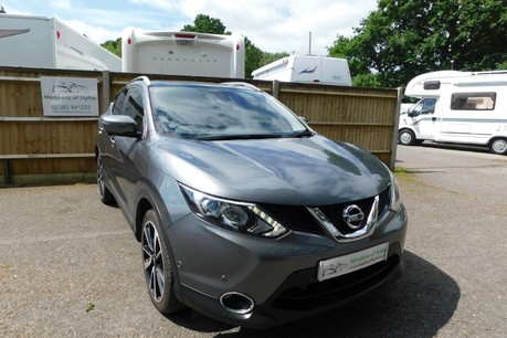 Nissan Qashqai 1.6 dCi TEKNA XTRONIC Automatic 5dr