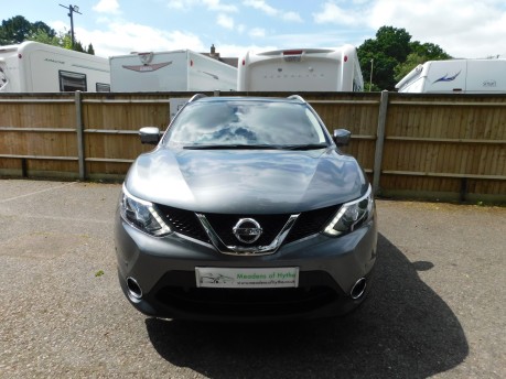 Nissan Qashqai 1.6 dCi TEKNA XTRONIC Automatic 5dr 8