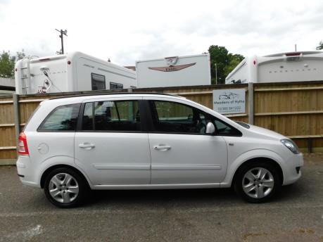 Vauxhall Zafira EXCLUSIV 1.6 7 SEAT 5dr 3