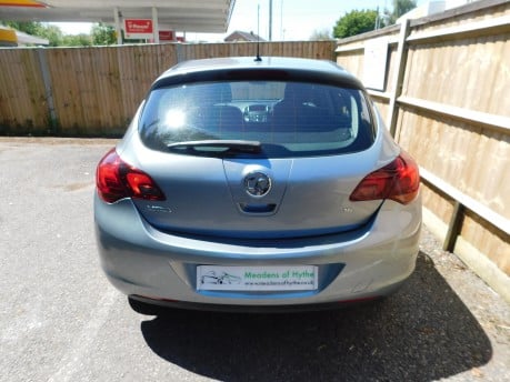 Vauxhall Astra 1.6 SE 5 door 5