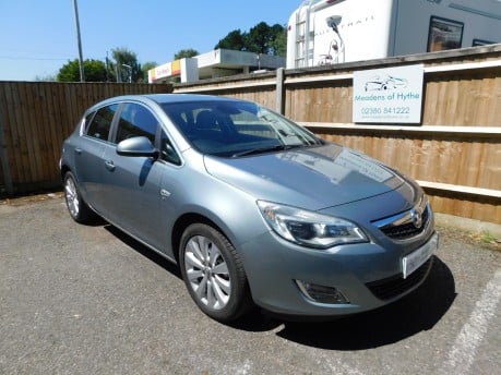 Vauxhall Astra 1.6 SE 5 door 2