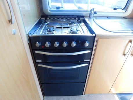 Auto-Sleepers Talisman 4 BERTH MOTORHOME **ONE OWNER** 2.8 HDi 22