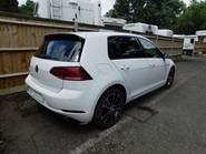 Volkswagen Golf R-LINE 1.5 TSI EVO 5dr 4