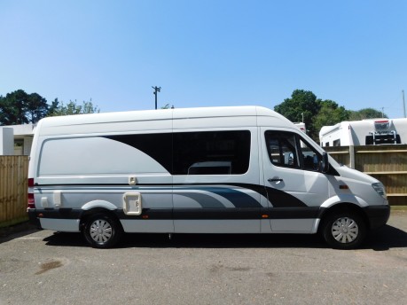 Mercedes-Benz Sprinter Camper Van 2/3 Berth LWB CDi 6