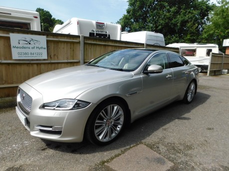 Jaguar XJ 3.0d V6 PORTFOLIO AUTOMATIC 9